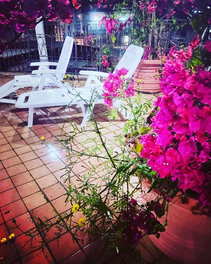Blessing House Apartment เนเปิลส์ ภายนอก รูปภาพ