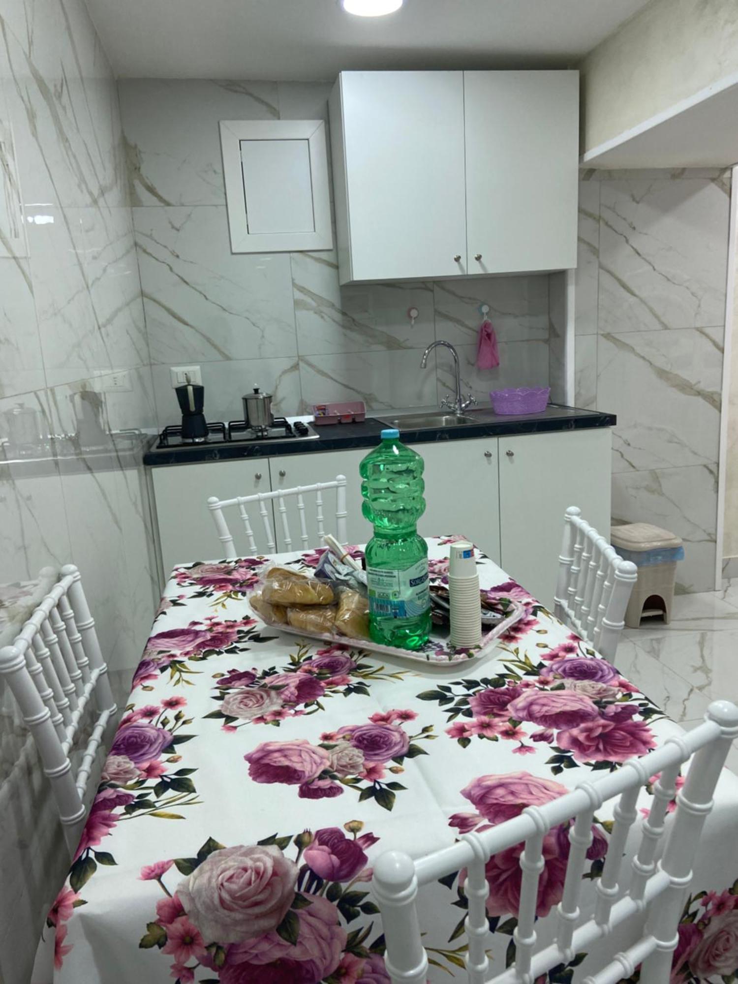Blessing House Apartment เนเปิลส์ ภายนอก รูปภาพ