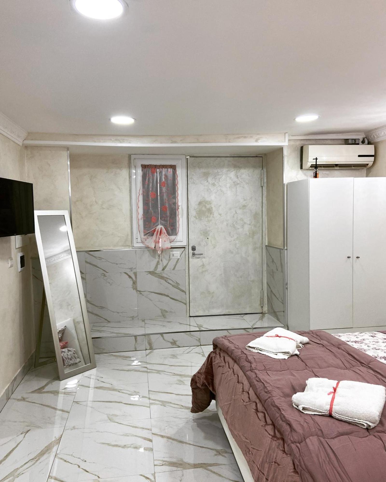 Blessing House Apartment เนเปิลส์ ภายนอก รูปภาพ