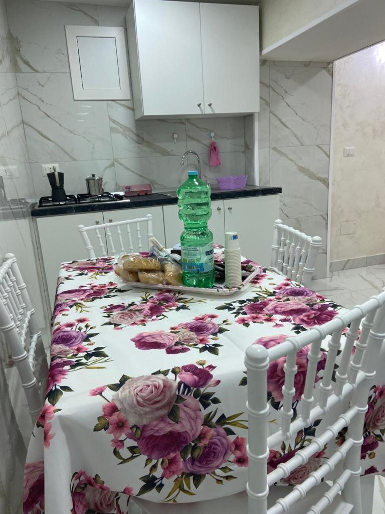 Blessing House Apartment เนเปิลส์ ภายนอก รูปภาพ