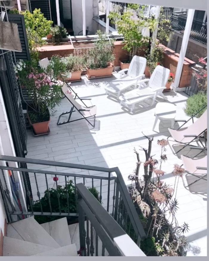 Blessing House Apartment เนเปิลส์ ภายนอก รูปภาพ