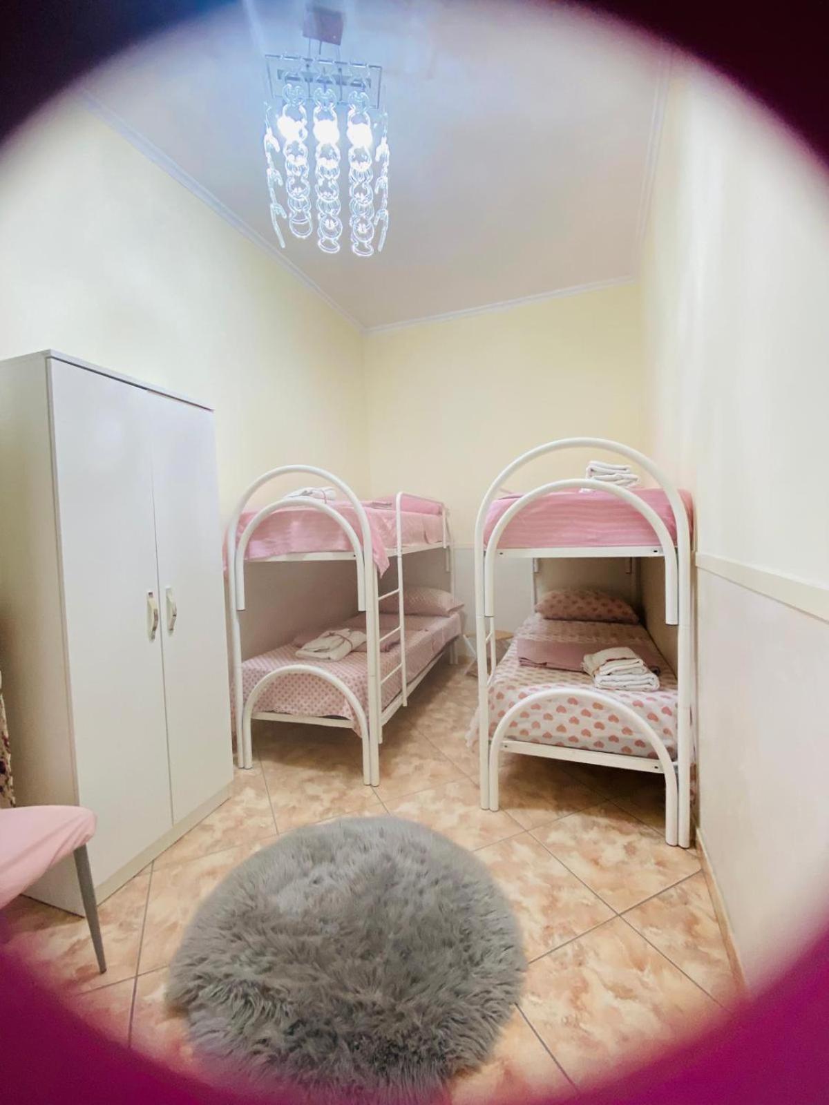 Blessing House Apartment เนเปิลส์ ภายนอก รูปภาพ